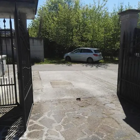 Via Piave Da Lillo 4* Frosinone